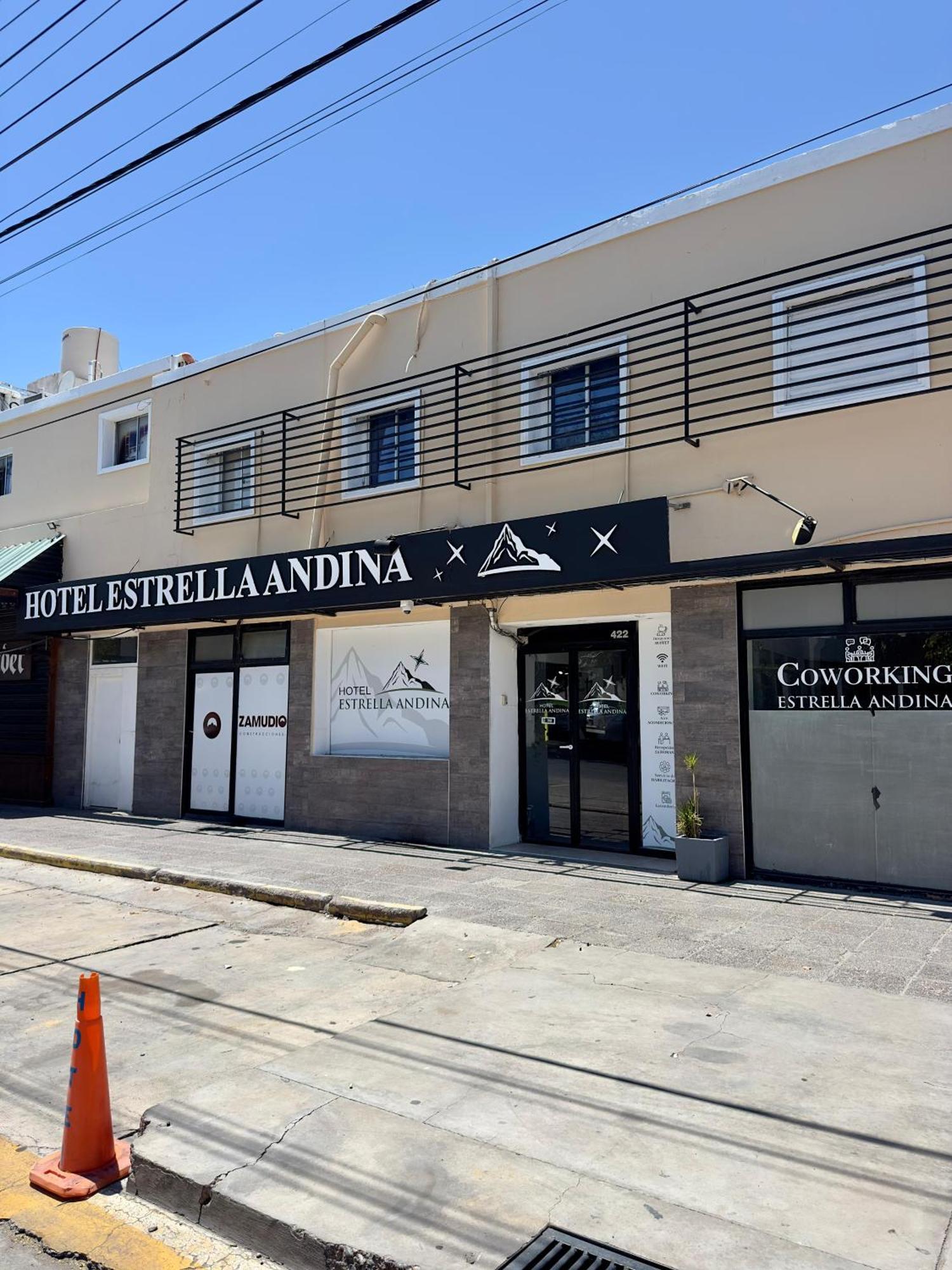 Hotel Estrella Andina San Juan Exteriör bild